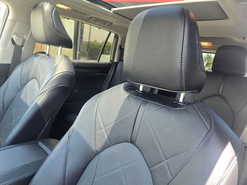 Used 2026 Toyota Highlander Platinum AWD/4WD image 24