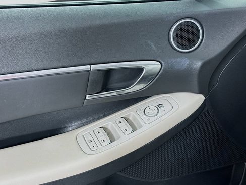 Certified 2023 Hyundai Sonata SEL FWD image 18