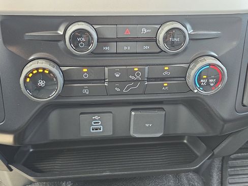 New 2026 Ford F250 XL w/ FX4 Off-Road Package image 24