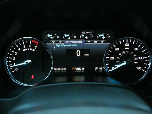 Used 2020 Ford Expedition Max Platinum AWD/4WD image 30
