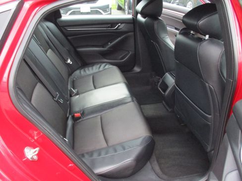 Certified 2018 Honda Accord Sport image 13