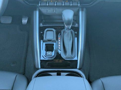 New 2026 Chevrolet Colorado LT w/ LT Convenience Package RWD image 21