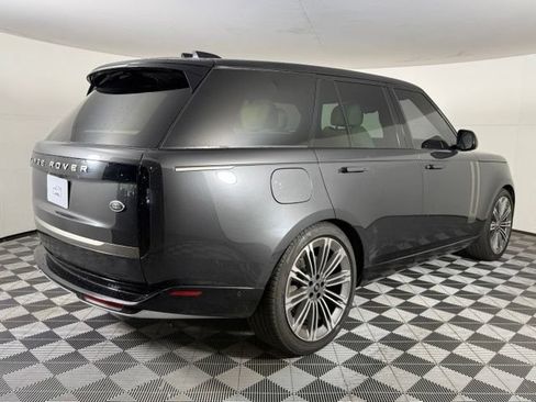 Used 2023 Land Rover Range Rover SE AWD/4WD image 7