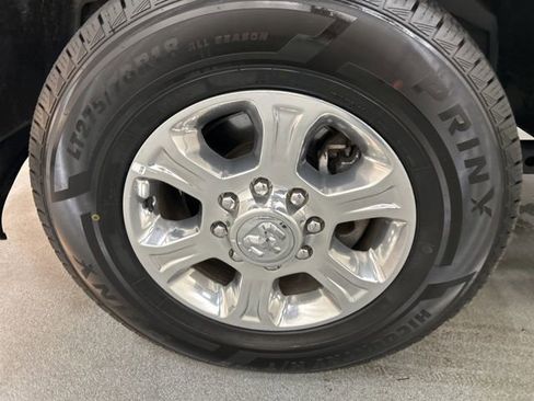 Used 2024 RAM 2500 Big Horn image 25