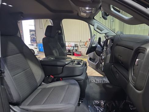 Used 2024 Chevrolet Silverado 2500 Custom w/ Custom Value Package AWD/4WD image 11