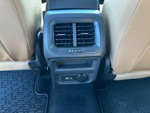 Certified 2023 Volkswagen Tiguan SE AWD/4WD image 32