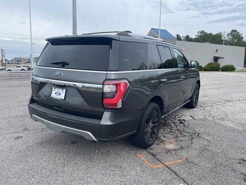 Used 2019 Ford Expedition Limited w/ Equipment Group 301A image 8
