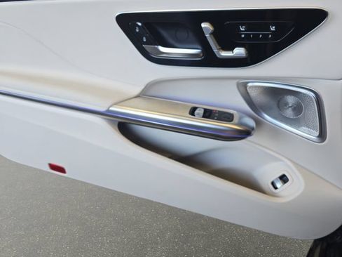 Used 2025 Mercedes-Benz CLE 53 AMG 4MATIC Coupe image 29