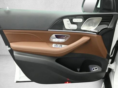 Used 2026 Mercedes-Benz GLE 450 4MATIC image 19