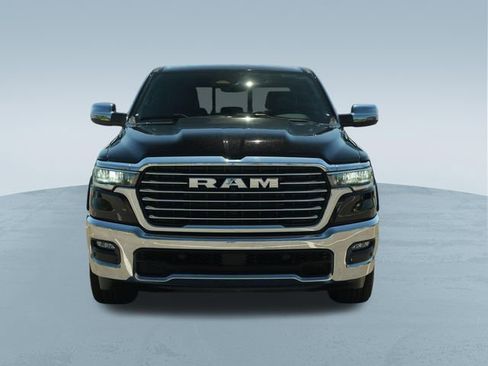 Used 2025 RAM 1500 Laramie AWD/4WD image 2