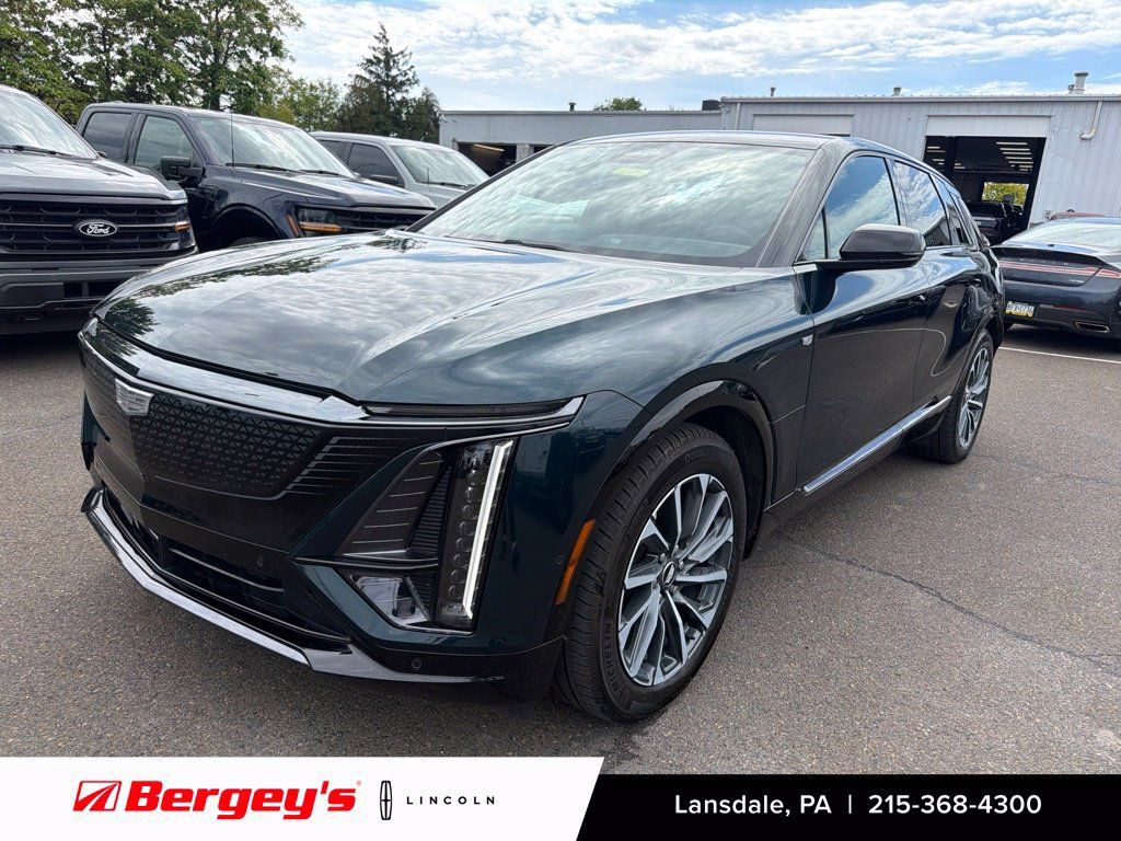 Used 2024 Cadillac Lyriq Sport w/ Nappa Leather Package AWD/4WD image 1