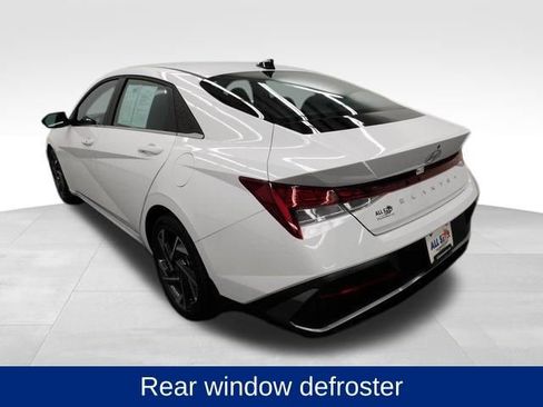 Certified 2025 Hyundai Elantra SEL image 7