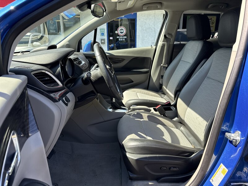 Used 2016 Buick Encore FWD image 9