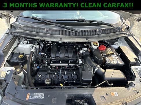 Used 2018 Ford Explorer XLT image 11