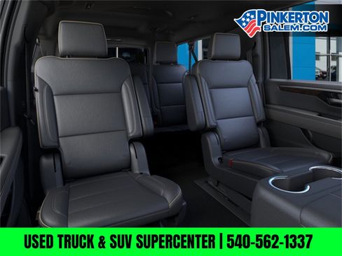 New 2026 Chevrolet Suburban Premier image 17