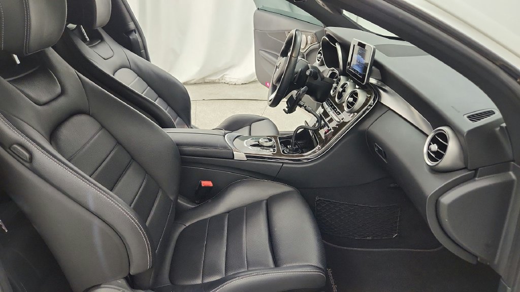 Used 2018 Mercedes-Benz C 300 Coupe image 24
