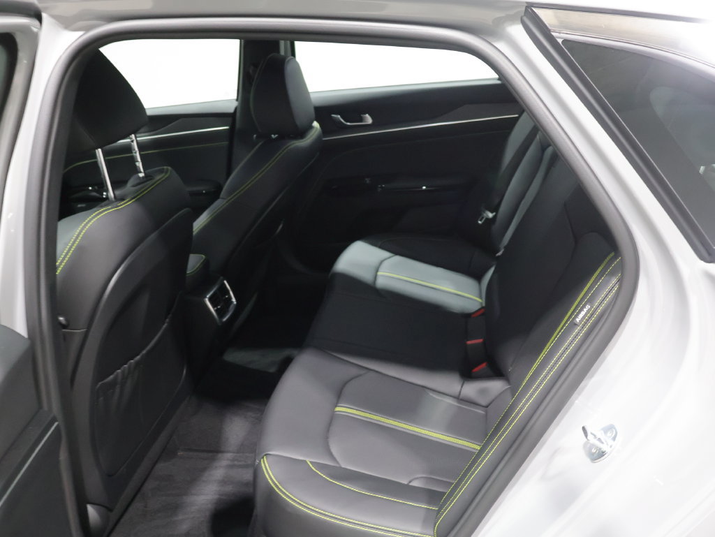 Used 2025 Kia K5 GT w/ GT1 Package FWD image 17