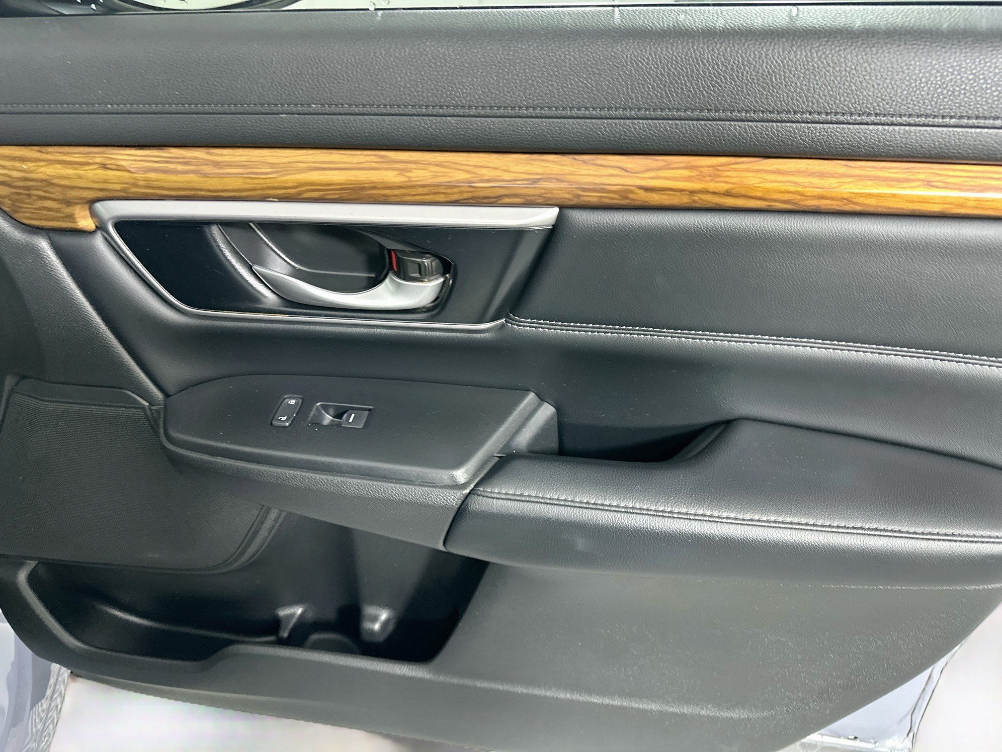 Used 2021 Honda CR-V EX-L image 31