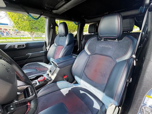 Used 2023 Ford Bronco Raptor AWD/4WD image 9