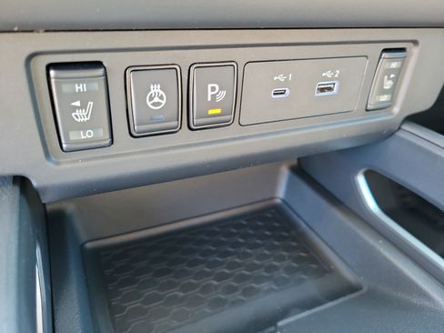 New 2026 Nissan Frontier SV w/ All-Weather Content Package AWD/4WD image 27