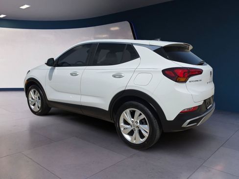 Used 2024 Buick Encore GX Preferred FWD image 3