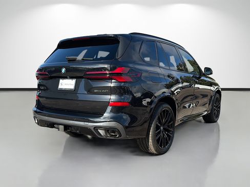 New 2026 BMW X5 sDrive40i w/ M Sport Package image 3