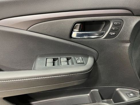 Used 2025 Honda Ridgeline RTL image 12