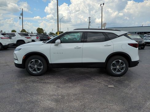 New 2025 Chevrolet Blazer LT w/ Convenience Package image 7