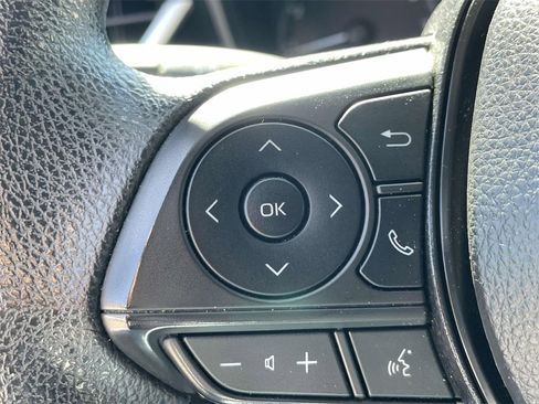 Used 2024 Toyota Corolla LE image 23