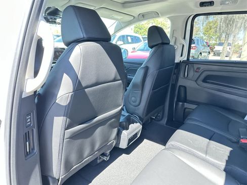 New 2026 Honda Odyssey EX-L image 14