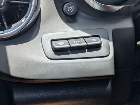 Used 2022 Chevrolet Camaro SS RWD image 19