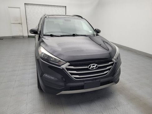 Used 2018 Hyundai Tucson Value AWD/4WD image 14
