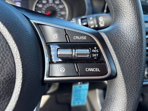 Used 2023 Kia Seltos LX image 24