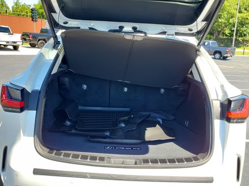 Used 2023 Lexus NX 350 AWD image 9