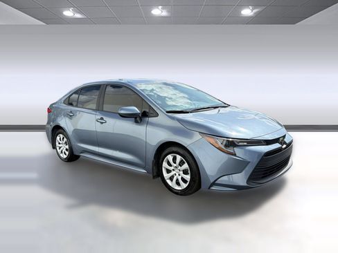 Certified 2024 Toyota Corolla LE FWD image 6
