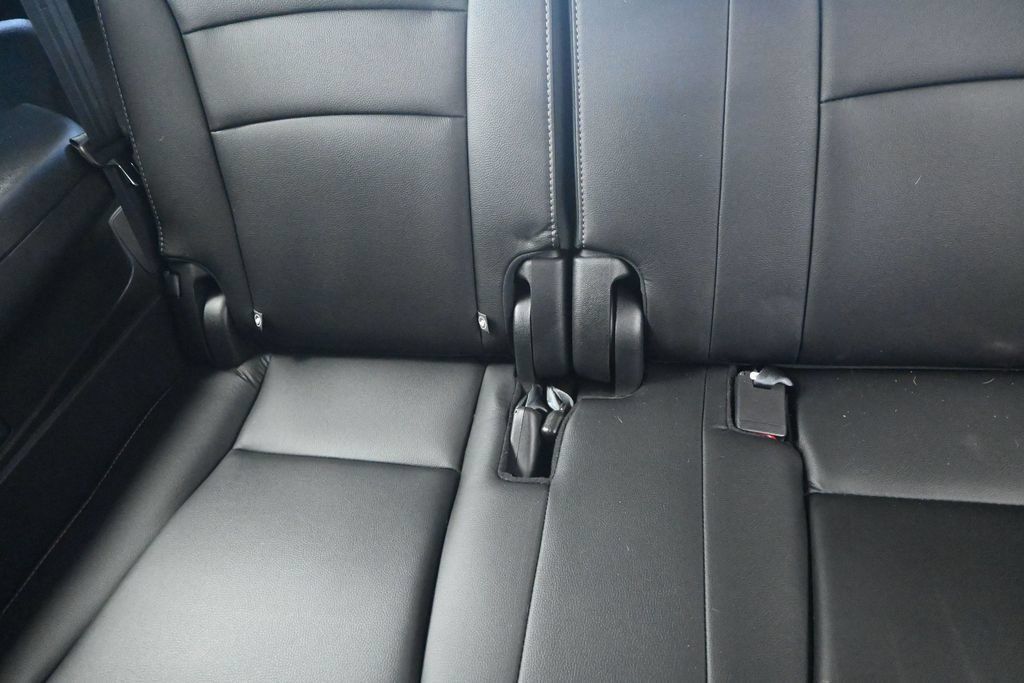 Used 2021 Honda Pilot Special Edition image 17