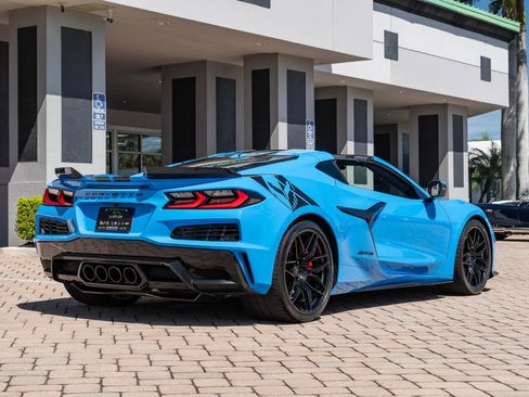 Used 2024 Chevrolet Corvette Z06 w/ Stealth Interior Trim Package image 49