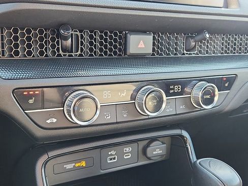 Used 2025 Honda CR-V Sport-L image 16