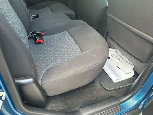 Used 2012 Chevrolet Colorado LT AWD/4WD image 11