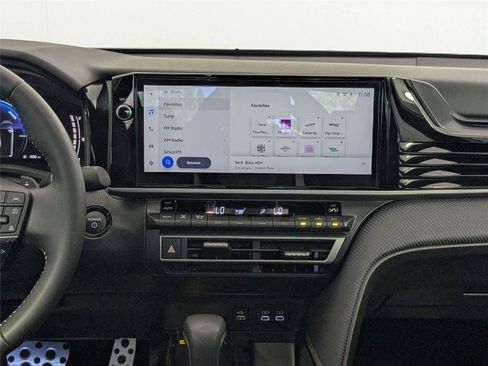 Certified 2025 Toyota Camry SE w/ Multimedia Upgrade Package FWD image 39