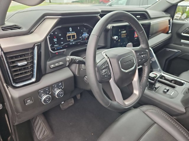 Used 2024 GMC Sierra 1500 Denali w/ Denali Reserve Package AWD/4WD image 11