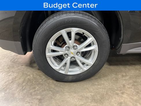 Used 2017 Chevrolet Equinox LT AWD/4WD image 9