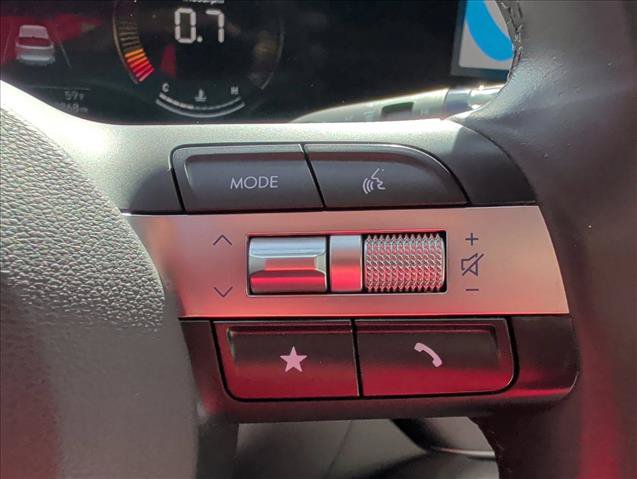 Used 2025 Hyundai Kona SEL AWD/4WD image 10