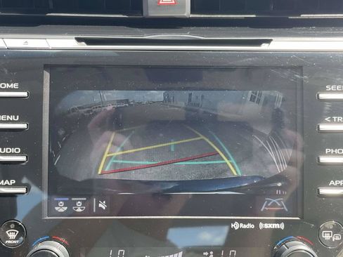 Used 2020 Toyota Camry XLE FWD image 20