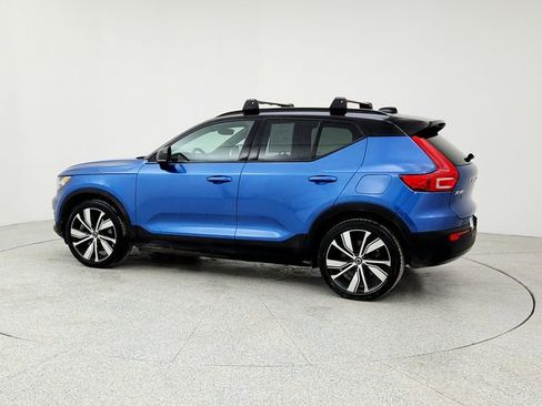 Used 2021 Volvo XC40 P8 Recharge w/ Advanced Package image 7
