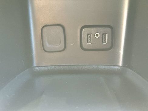 Used 2018 GMC Acadia Denali w/ LPO, Protection Package AWD/4WD image 36