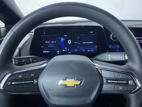 New 2026 Chevrolet Equinox EV LT image 3