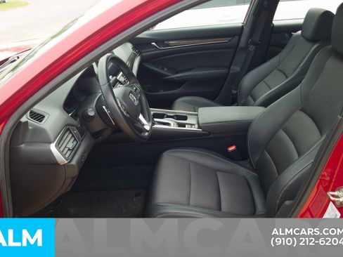 Used 2019 Honda Accord Sport image 7