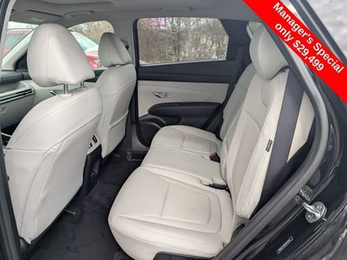 Certified 2025 Hyundai Tucson SEL image 9