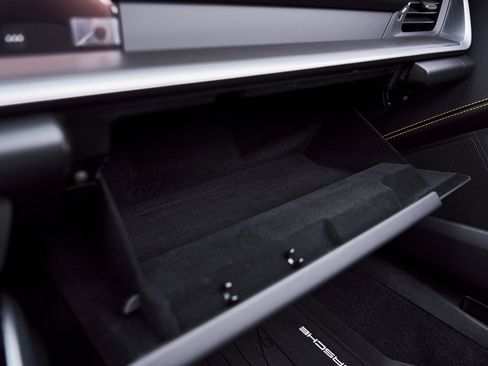 Used 2025 Porsche 911 Turbo S image 77